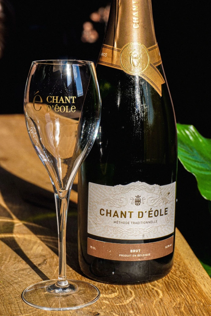 Chant d'éole, champagne